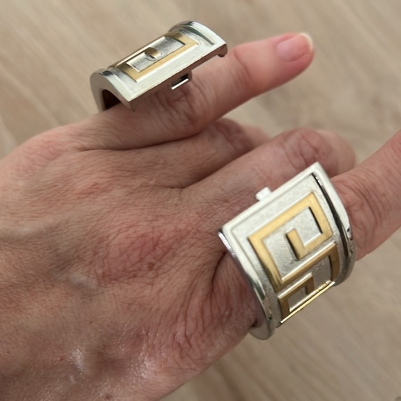 Cuff bracelet - Picture 4 of 8